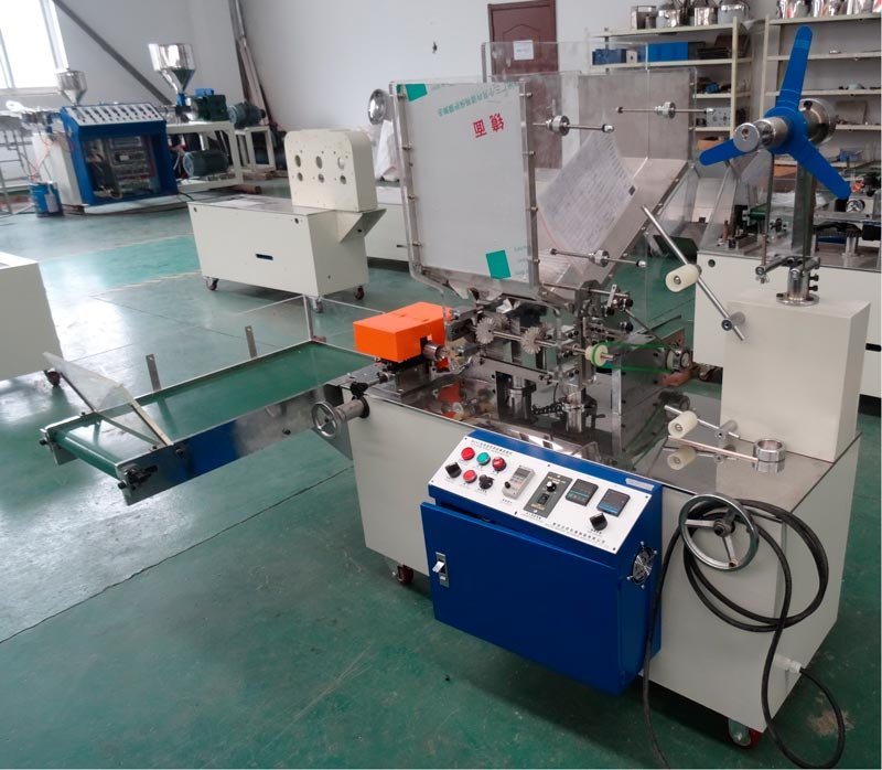 Máquina automática de embalagem de canudo